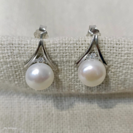 American Diamond Pearl Silver Earrings-1