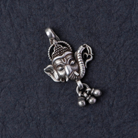 Silver Ganesh Pendant With Earrings