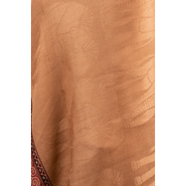 REVERSIBLE CASHMERE JACQUARD SCARF BEIGE WITH ELEPHANTS